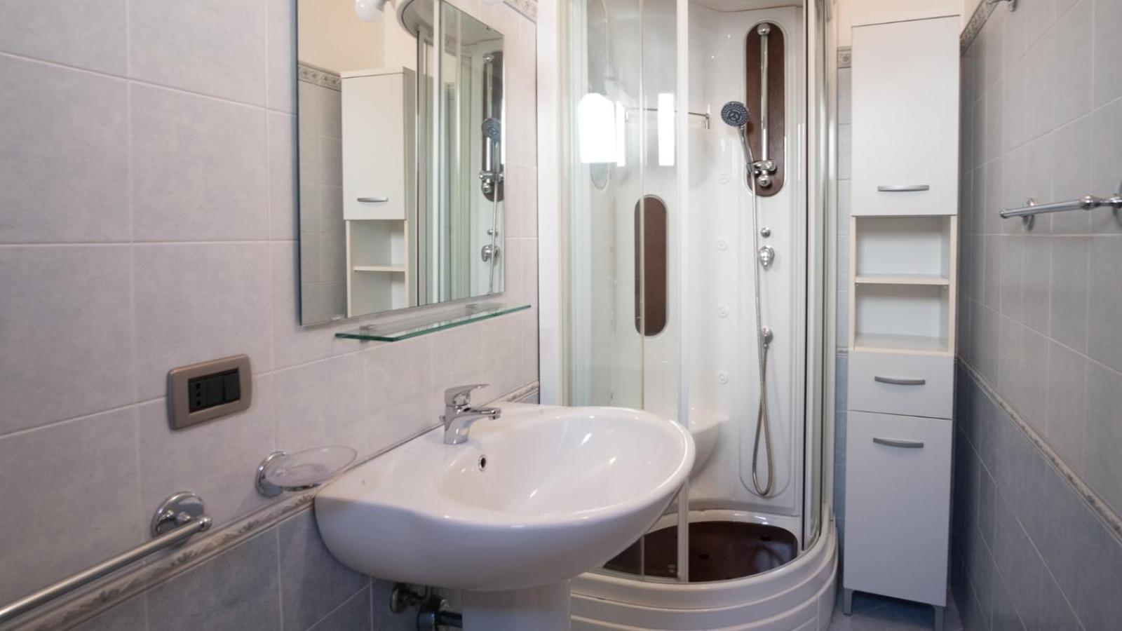 קאסטלמארה דל גולפו Sofia Rooms מראה חיצוני תמונה