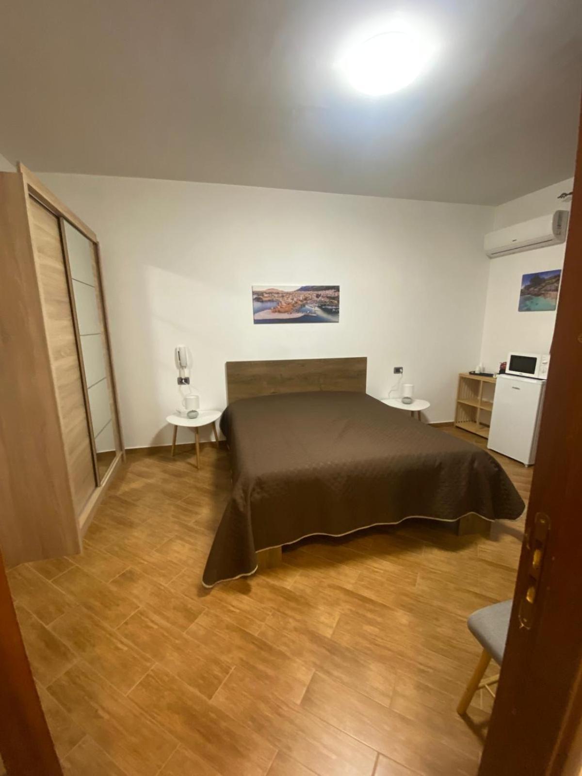 קאסטלמארה דל גולפו Sofia Rooms מראה חיצוני תמונה