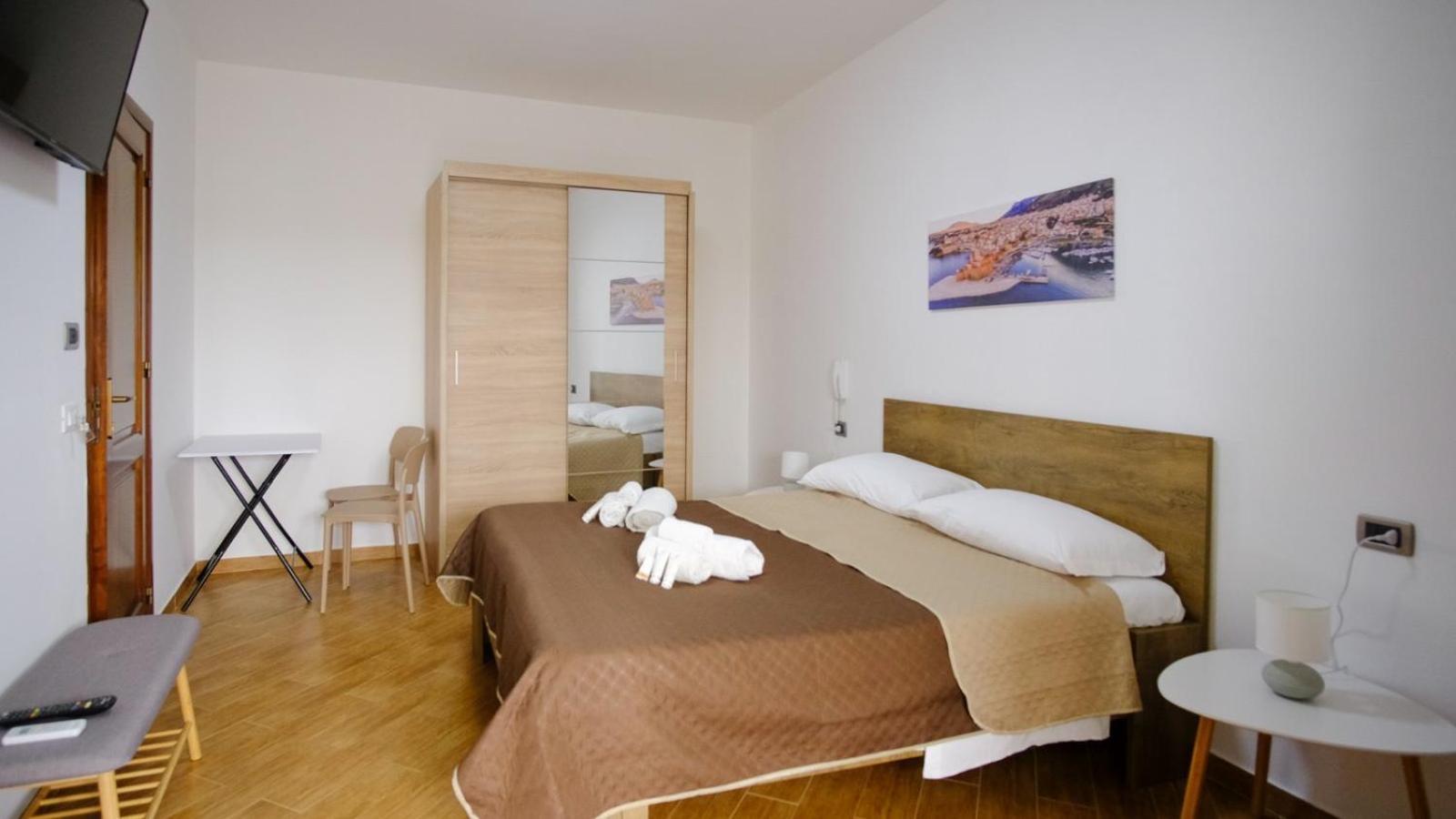קאסטלמארה דל גולפו Sofia Rooms מראה חיצוני תמונה