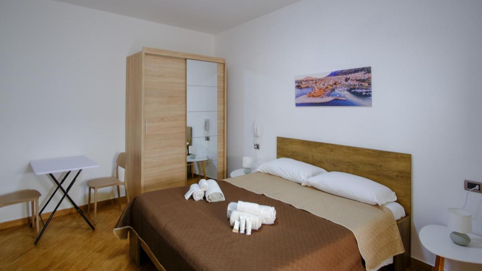 קאסטלמארה דל גולפו Sofia Rooms מראה חיצוני תמונה