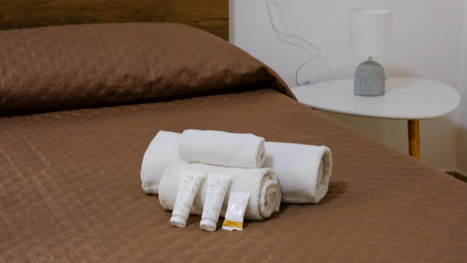קאסטלמארה דל גולפו Sofia Rooms מראה חיצוני תמונה